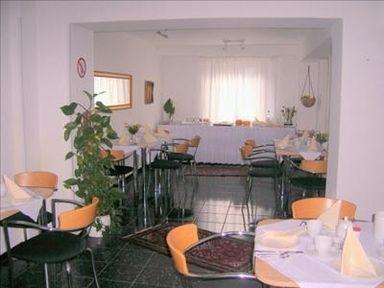 Hotel Cornelia Bad Nauheim Extérieur photo